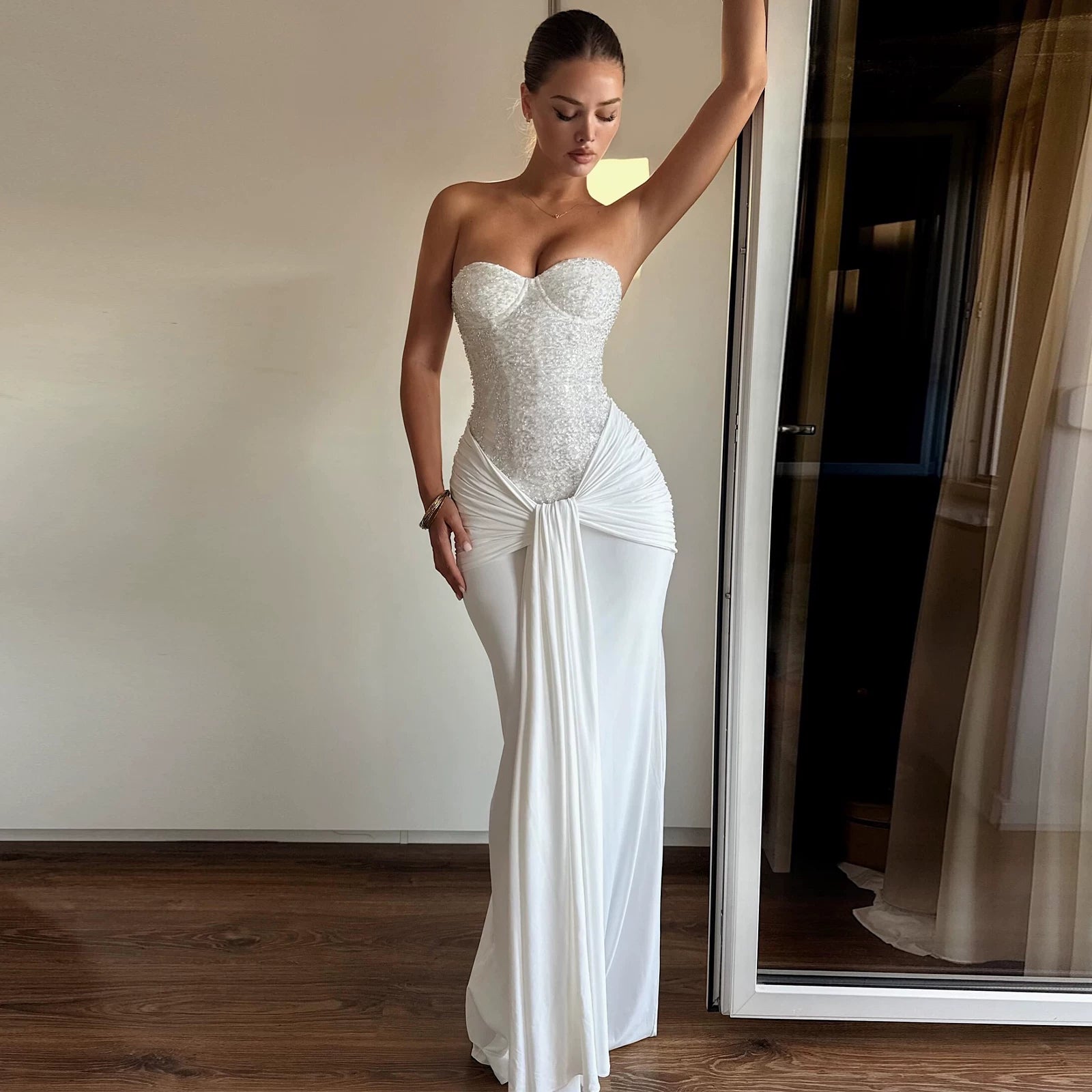 Jaghds | Slim Fit Strapless Sequin Long Dress – Elegant Winter Style