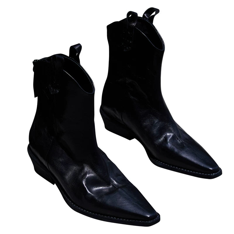 Jaghds | Ankle Boots for Women in Wrinkled Buffalo Leather with V-Cut Thick Heel Design